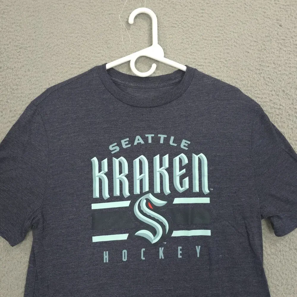 Seattle Kraken Shirt Mens Medium Blue Short Sleeve Lightweight NHL Hockey EUC